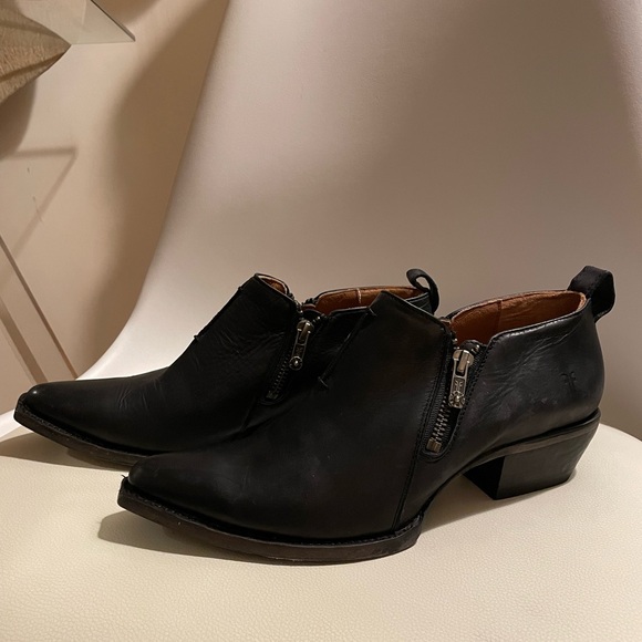 Frye Sacha Moto Booti - Picture 5 of 5